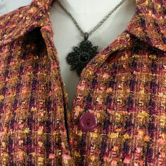 Stylish Vintage Women's Coat in Red Orange - Picture 6 of 7